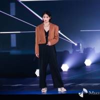 若月佑美：Rakuten GirlsAward 2023 S/S