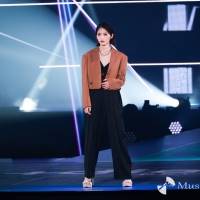 若月佑美：Rakuten GirlsAward 2023 S/S