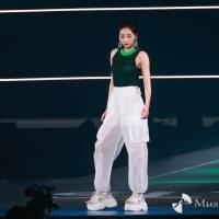 武田玲奈：Rakuten GirlsAward 2023 S/S