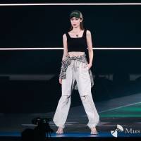 藤井サチ：Rakuten GirlsAward 2023 S/S