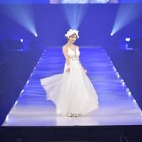 明日花キララ「SAPPORO COLLECTION 2023 S/S」09-083105-002
