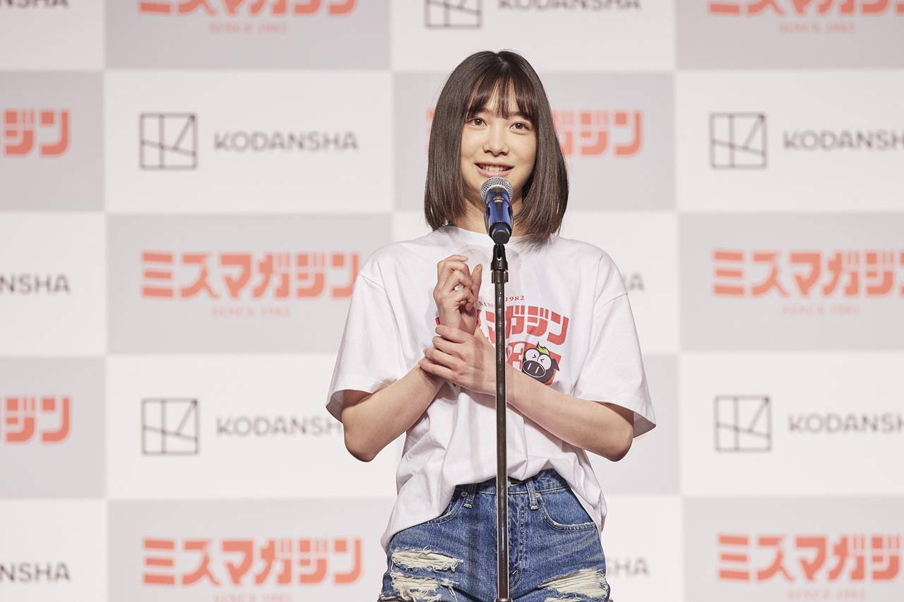 今森茉耶、宮崎県出身17歳　犬の鳴きマネでアピール
