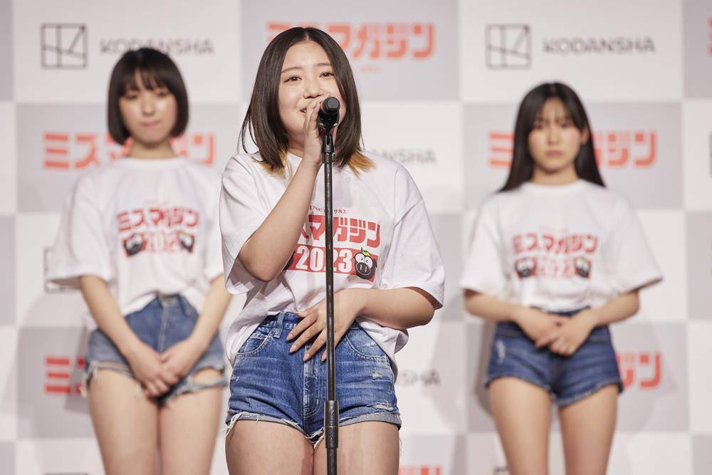 七瀬ふたば、イエローキャブ所属の大学１年生18歳　「東リベ」ED曲を披露