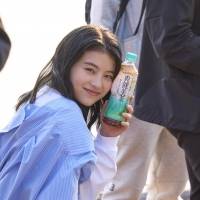 出口夏希「爽健美茶 私を、前へ。」篇