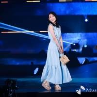 生駒里奈：Rakuten GirlsAward 2023 S/S