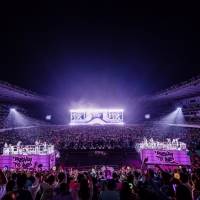 TWICE 5TH WORLD TOUR ‘READY TO BE’ in JAPAN