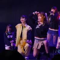 Girls2「毎日を頑張れるような存在になっていけるように」最新EP発売記念日にファンミ開催