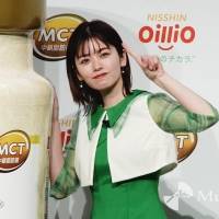 小芝風花、引き締まったウエスト　見取り図もびっくり「細っ！」