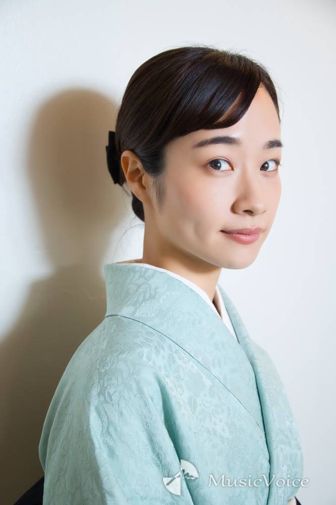「わたしたちの踊る姿から何か感じて頂けたら」日本舞踊家・藤間紫が踊る理由とは