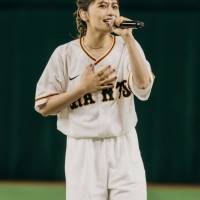 足立佳奈「夢が１つ叶いました！」読売ジャイアンツのイベントで圧巻の歌声を披露