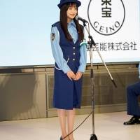 東宝シンデレラ審査員特別賞の西川愛莉、初イベントで１日警察署長　初々しい制服姿