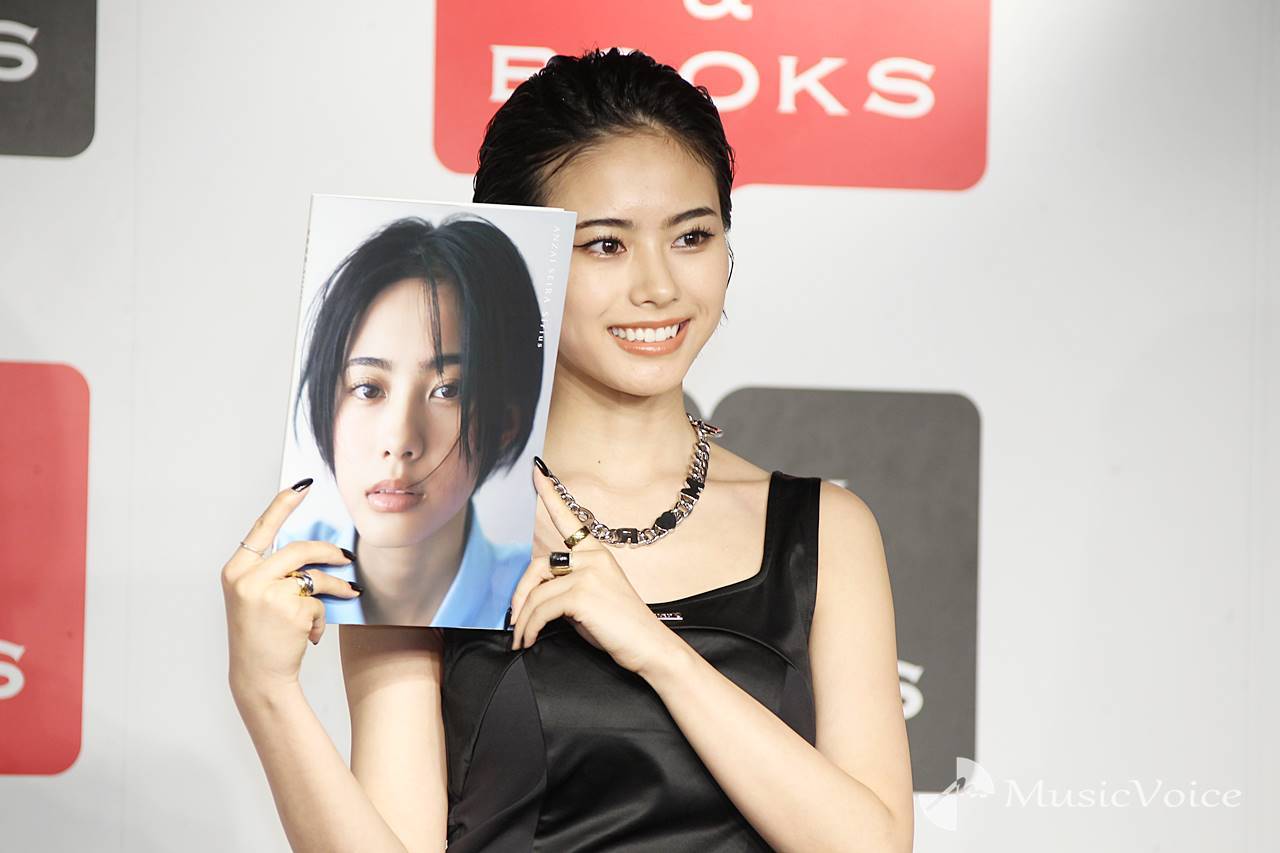 安斉星来、初写真集で水着姿「恥ずかしかったけど新鮮でした！」