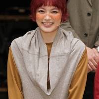 吉田美月喜『モグラが三千あつまって』フォトセッション