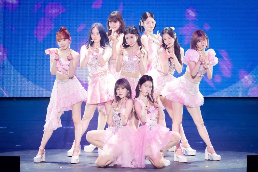 NiziU、2度目となる全国ツアー開幕　“夏祭り”がテーマで繰り広げられる全てが新しいライブにオーディエンス熱狂