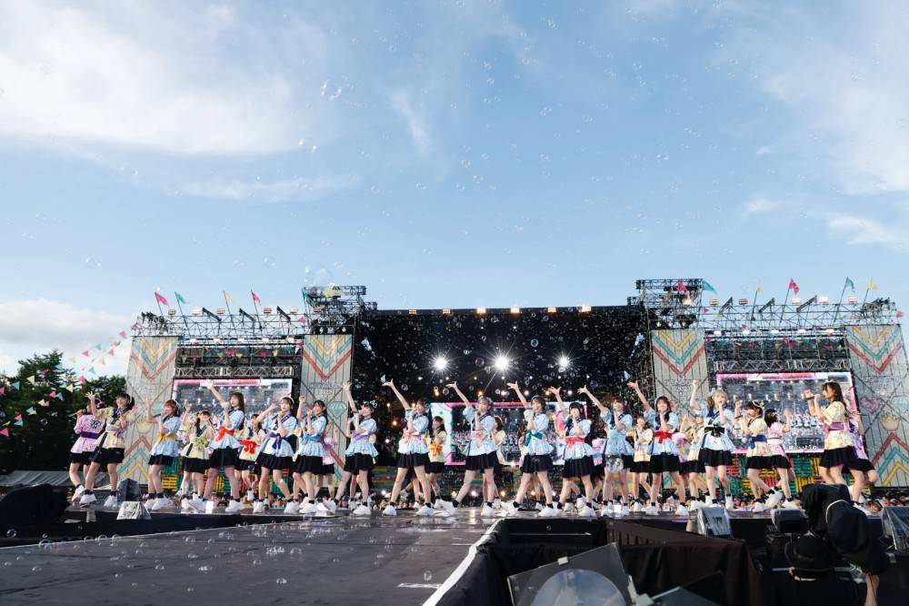 ＝LOVE×≠ME×≒JOY、グループの垣根を超え一夜限りのSPメンバーでフェスならではのステージを披露