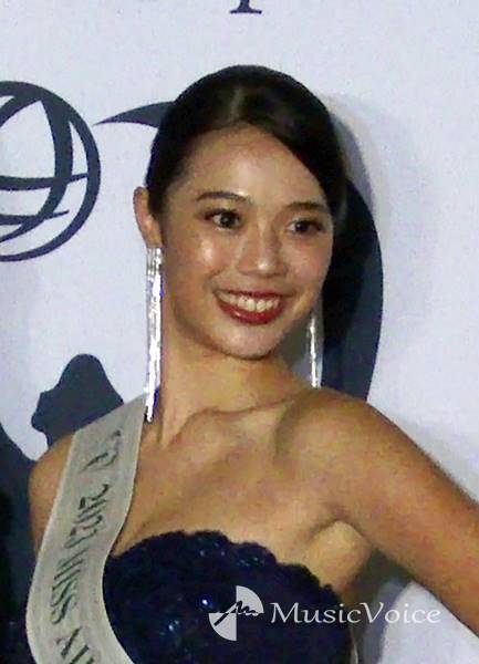 父はソフトＢ小久保裕紀２軍監督、春菜さんがミス・アース・ジャパン第２位