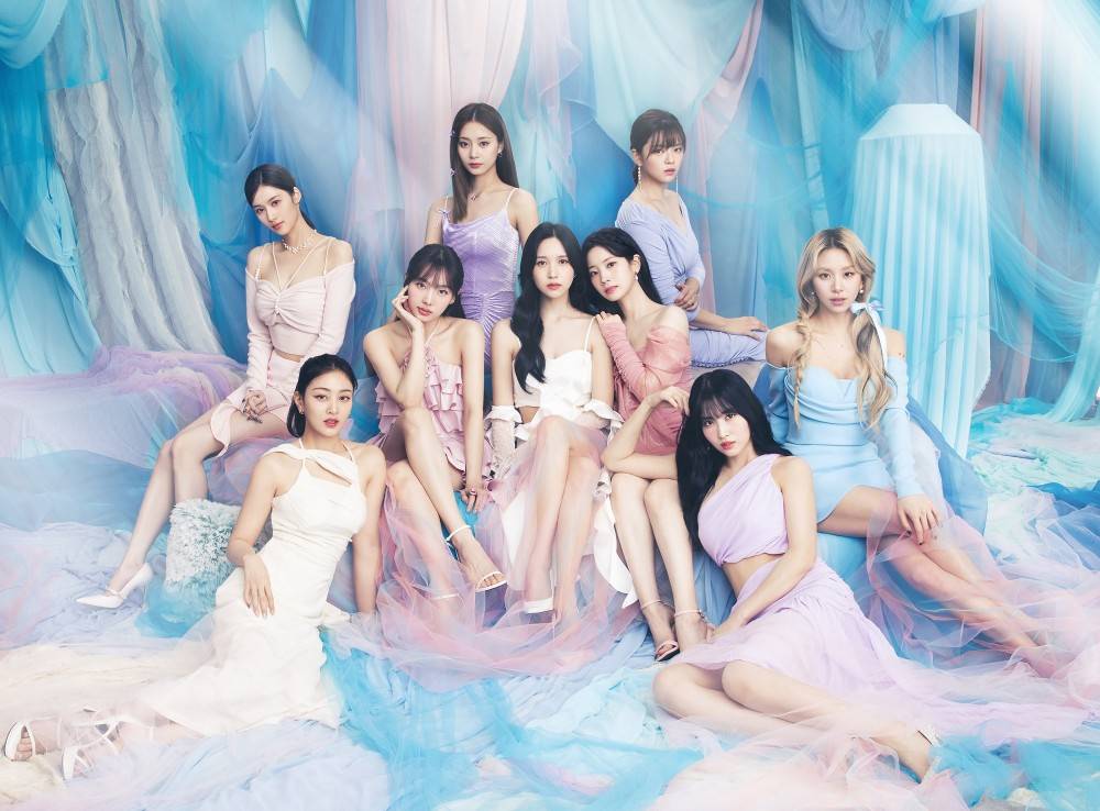 TWICE、ベストアルバムシリーズ『#TWICE』４作品同時数量限定生産アナログ盤リリース決定