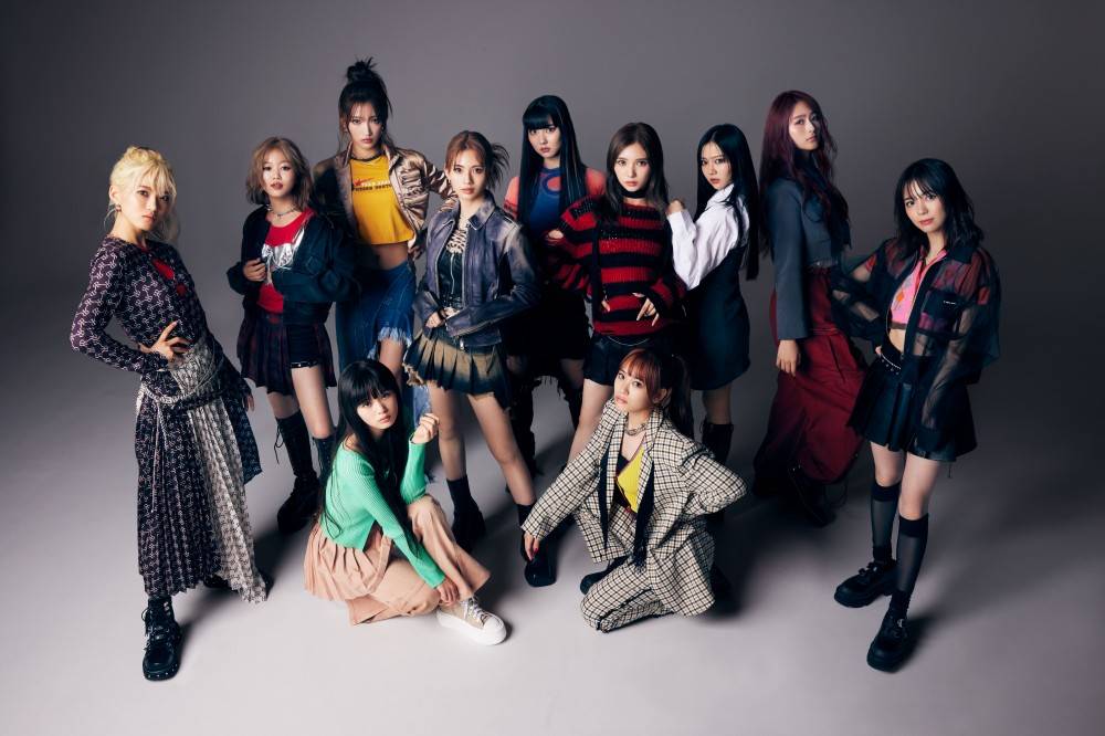 Girls２×iScream、総勢11名による大迫力のダンスシーンコラボ曲「Rock Steady」MV公開