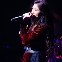 篠原涼子、26年ぶりのライブツアー完走
