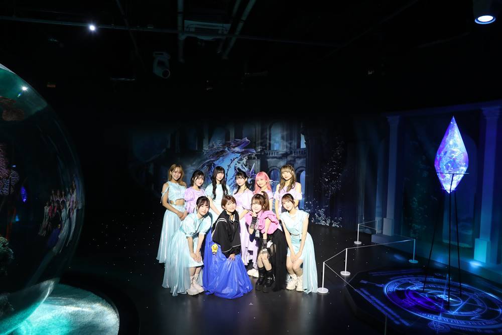 矢口真里＆田中れいな、「アトア」と「FFBE」の幻想的コラボに夢中