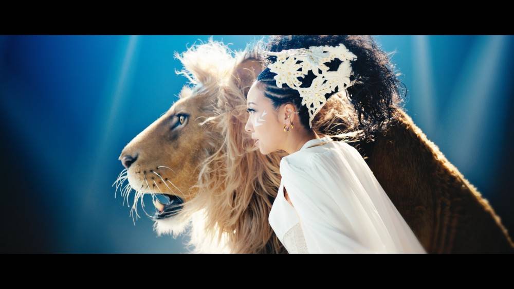 MISIA、男闘呼組メンバー率いるRockon Social Clubとのコラボ新曲MV公開
