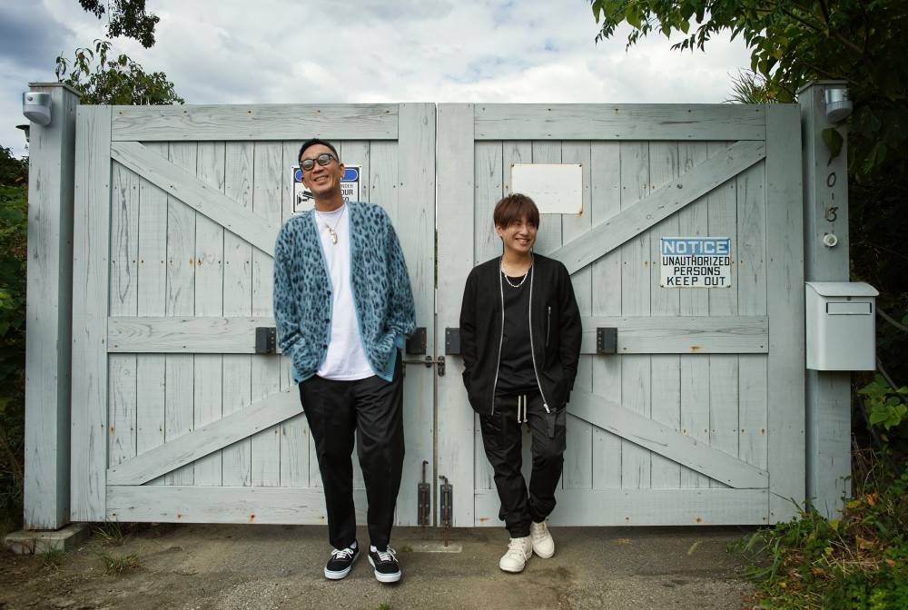 コブクロ、秋に聴きたいストリーミングベストアルバム「Seasons Selection〜Autumn〜」配信開始