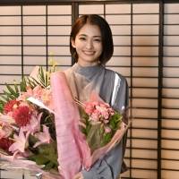岡本玲×長妻怜央W主演ドラマ『その結婚、正気ですか?』クランクアップ　最終回見どころを紹介