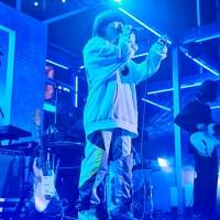 yama＆キタニタツヤ、コラボ曲「憧れのままに」を披露「その人なりの憧れを見つけて欲しい」