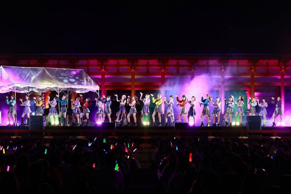 Juice=Juice＆BEYOOOOONDS、平安神宮の荘厳な佇まいの中でパフォーマンス