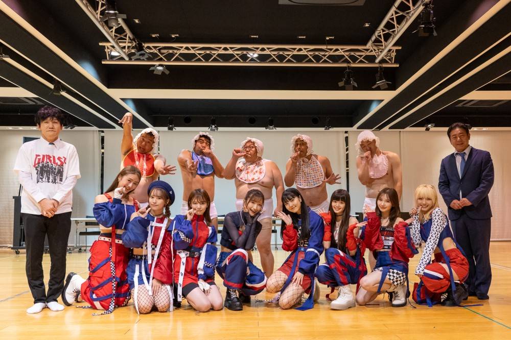 LDHと「有吉の壁」がコラボ、Girls2に謎のメンバー達が弟分として参戦