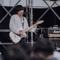 神サイ、初の海外公演は全中国語MCでパフォーマンス
