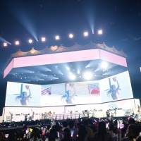 「=LOVE 6th ANNIVERSARY PREMIUM CONCERT」DAY1
