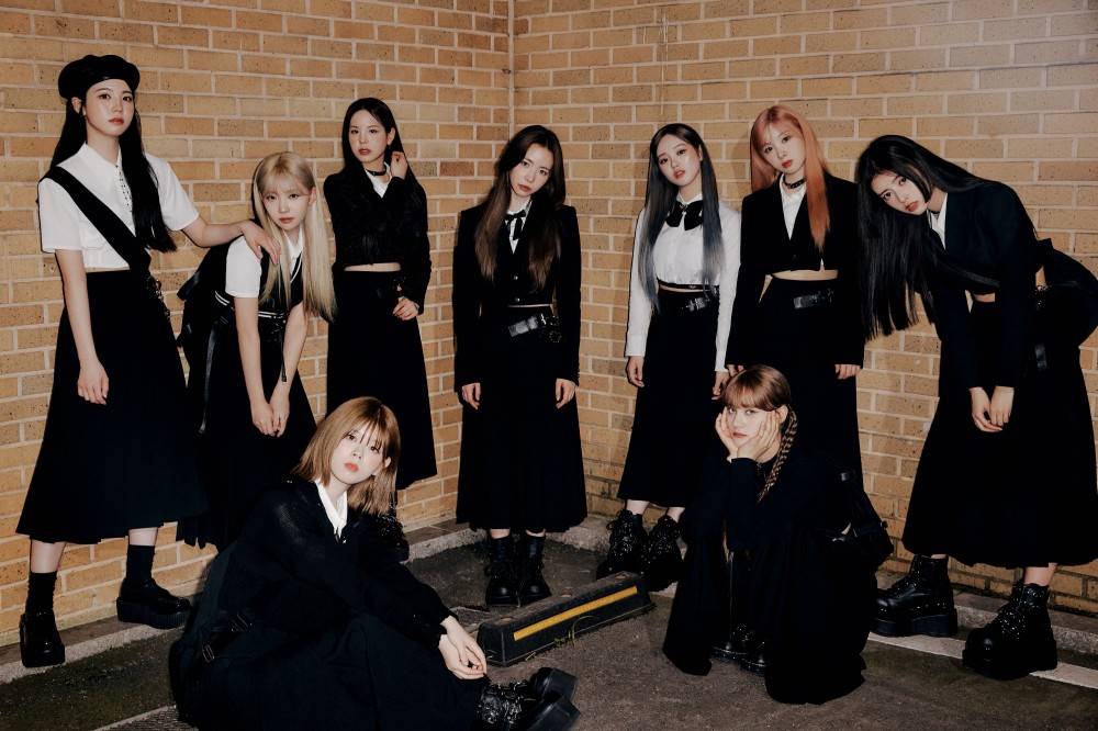 NiziU、韓国の歌番組「SHOW CHAMPION」で１位を獲得　メンバーも歓喜し涙