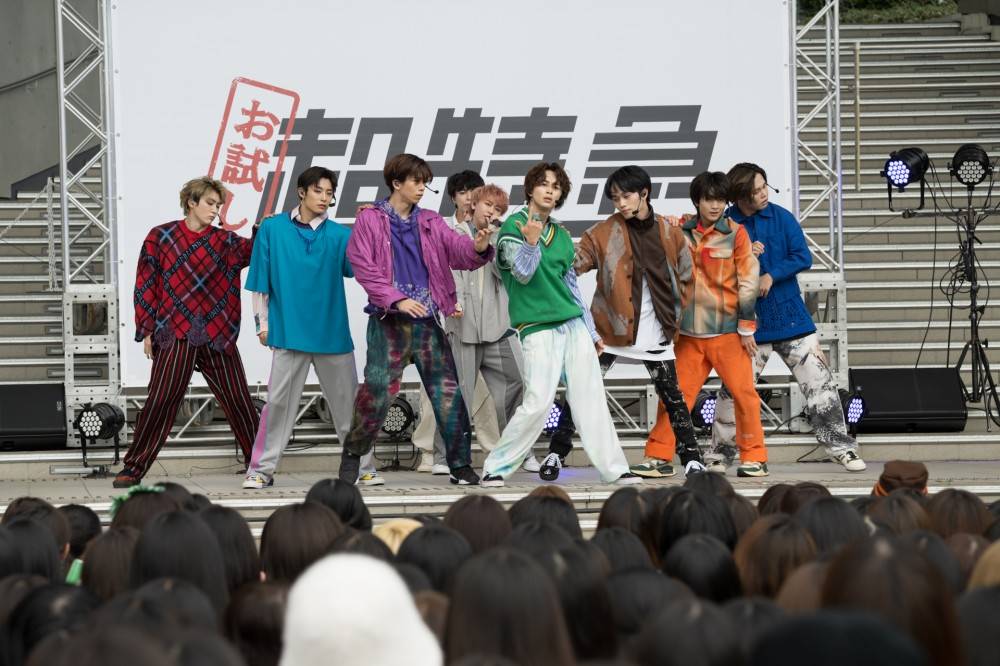 超特急「路上ライブをやっていた初心を思い出せました」フリーライブで１万人を動員