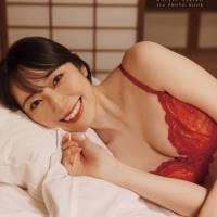 松井咲子 3rd 写真集 妄想椿