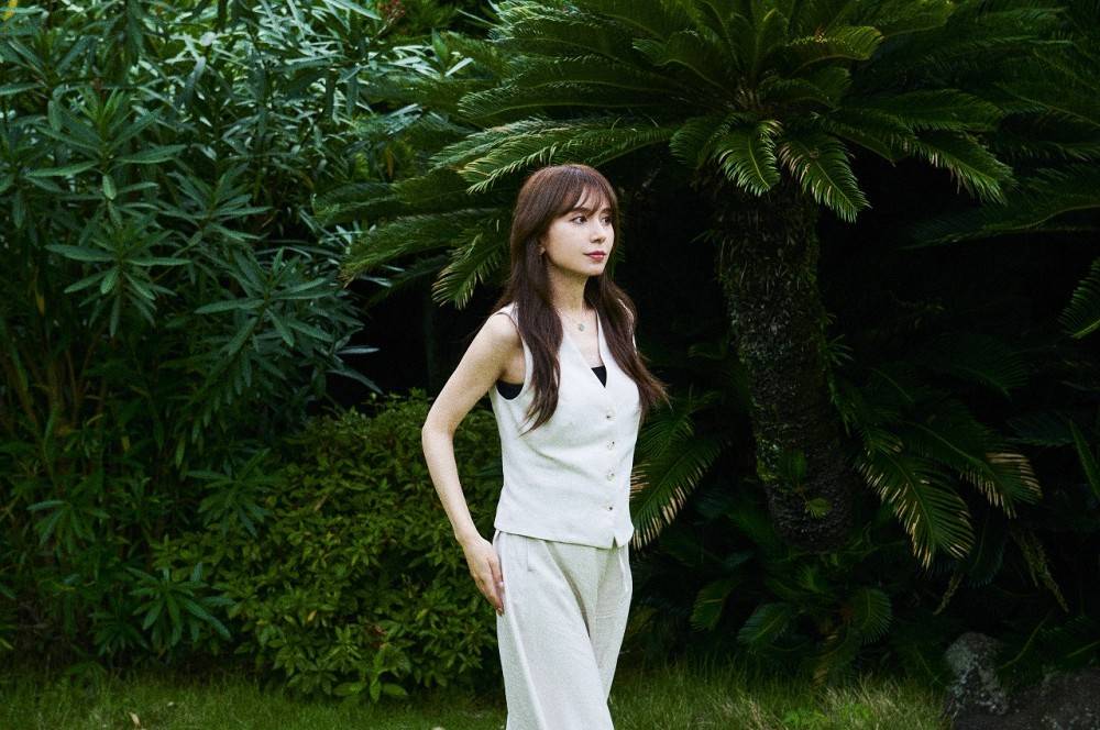 May J.、第一子誕生を報告「命の誕生はたくさんの奇跡の連続」