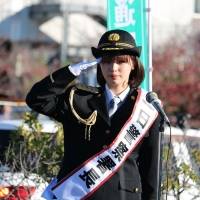 豊嶋花、一日警察署長に就任