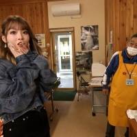 ゆうちゃみ＆ゆいちゃみ、長野の山奥でギャル語炸裂