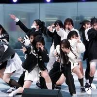 WHITE SCORPION、デビュー曲「眼差しSniper」初フルパフォーマンス