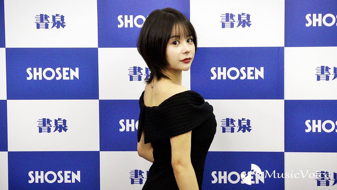 AI超えの美ボディの持ち主・パピコ、AIグラビアに危機感も逆手に