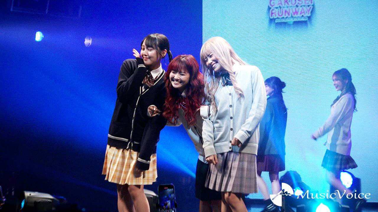 さくら×あみか（フォーエイト48）ら人気インフルエンサー総勢37人が制服姿でランウェイ