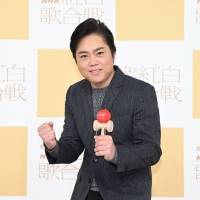 三山ひろし、けん玉緊張のリョクシャカ穴見を励ますも…DJ KOOが落とす：紅白リハ