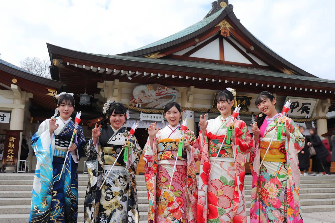 STU48甲斐心愛＆信濃宙花らが成人式「大人の自覚を持って活動したい」