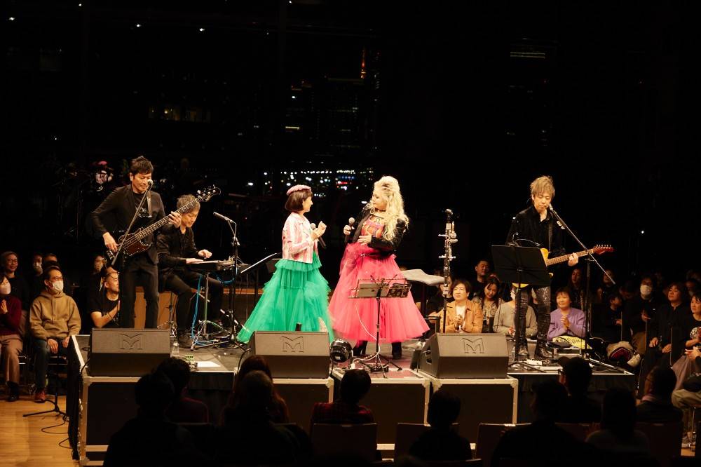 PERSONZ、千秋がゲスト出演「DEAR FRIENDS」コラボに「夢が叶った！」