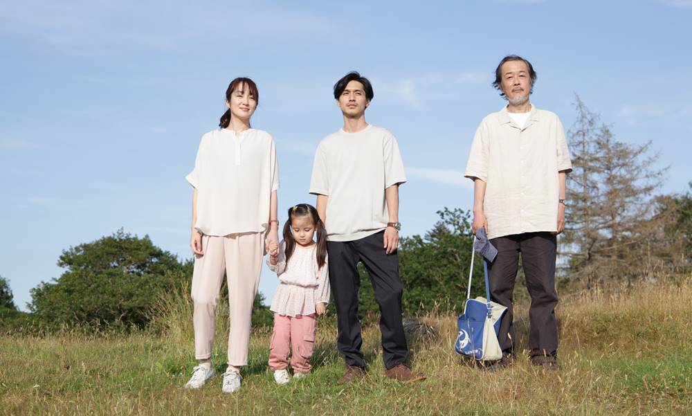 高梨臨、日英合作映画『コットンテール』で錦戸亮の妻役　場面写真公開