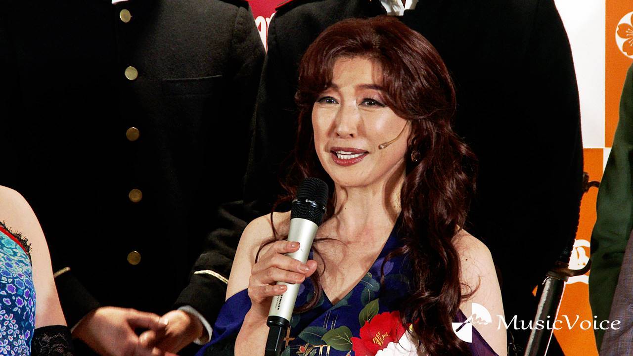 高島礼子、レアな露出度高い衣装に戸惑い「胸、開きすぎてませんか？」