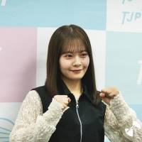 【動画】元AKB48湯本亜美、プロレスデビュー決定　特技アクロバット活かした技を　角田奈穂選手とタッグ