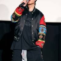 『UVERworld KING’S PARADE 男祭り REBORN at Nissan Stadium』劇場公開記念舞台挨拶