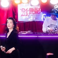 坂本冬美、ぶっつけ本番でDJに初挑戦　スクラッチで取材陣を沸かす