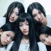”HYBEの末娘”ILLIT、デビューアルバムのコンセプトフォト·フィルム第２弾公開